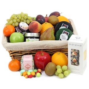 Tuscany Treat Fruit Hamper