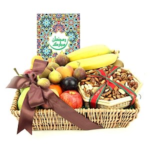 Ramadan Gourmet Fruits and Nuts Basket